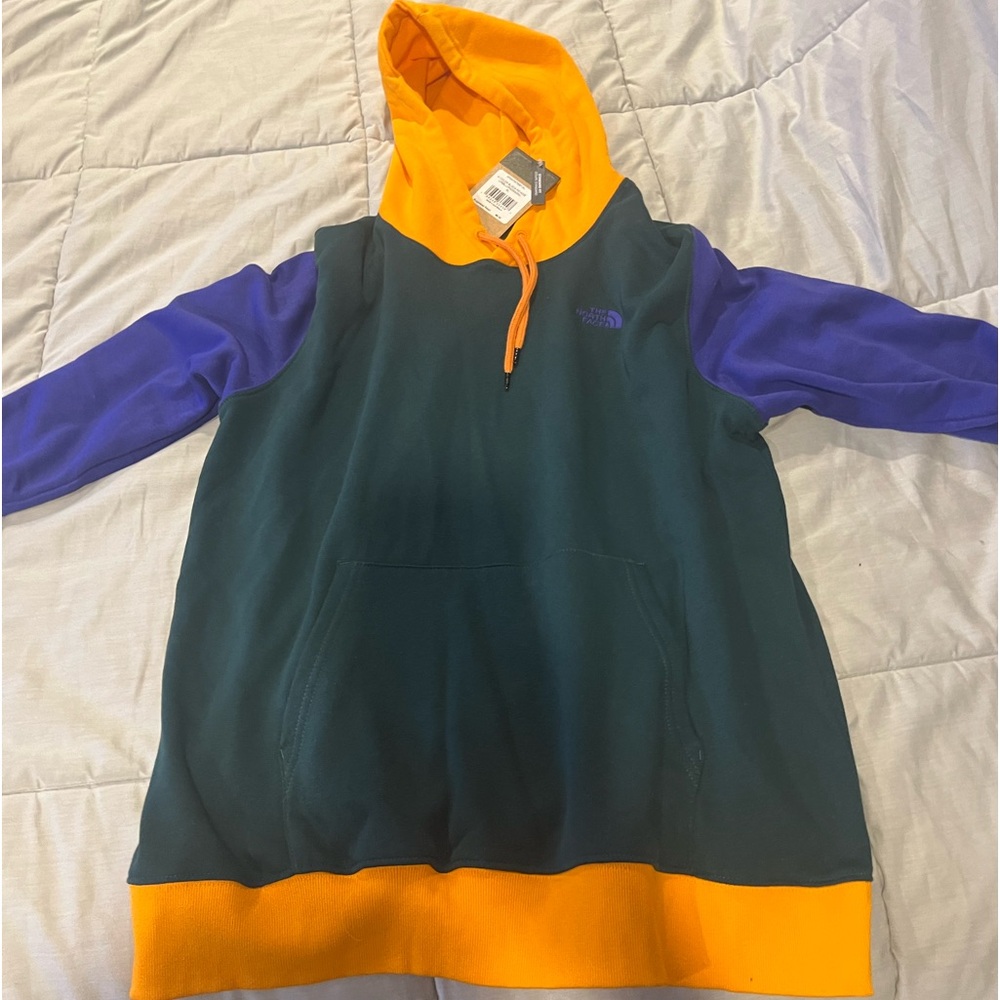 North face hoodie brand new size Xl